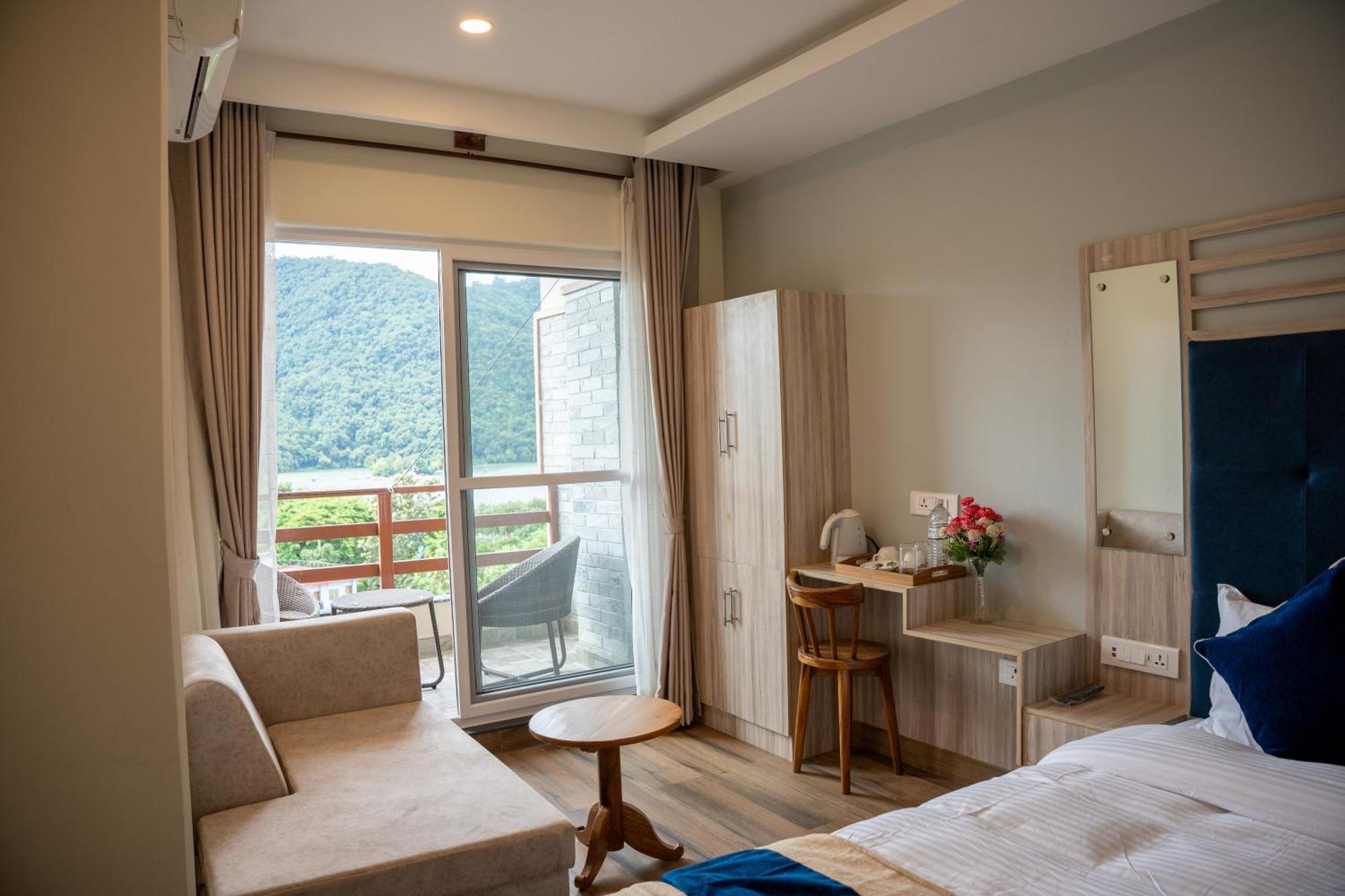 Hotel Adam Pokhara Exterior foto